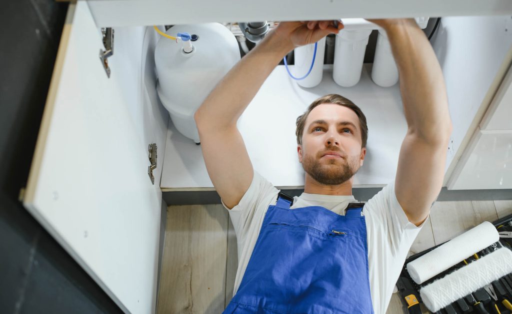 فني سباكه بمكة | أبو محمد للسيراميك والسباكة